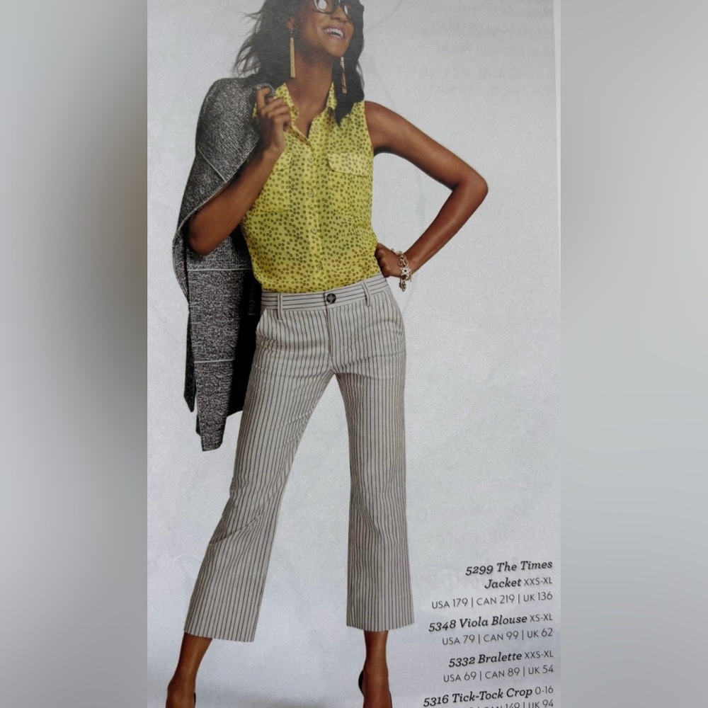 Cabi 5316 Tick Tock Crop - Picture 7 of 7